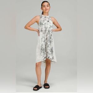 Lululemon Mesh Overlay High-Neck Dress in Watercolour Blur Lemon Sorbet Multi